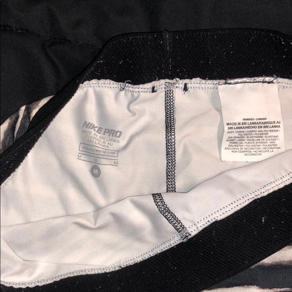 nike work out capri leggings - Picture 2 of 4